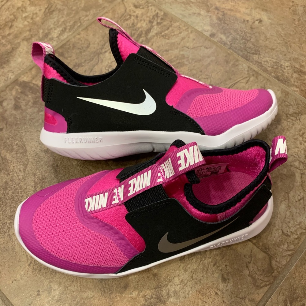 NWOB Nike Slip on Tennis Shoes, Size 13.5C